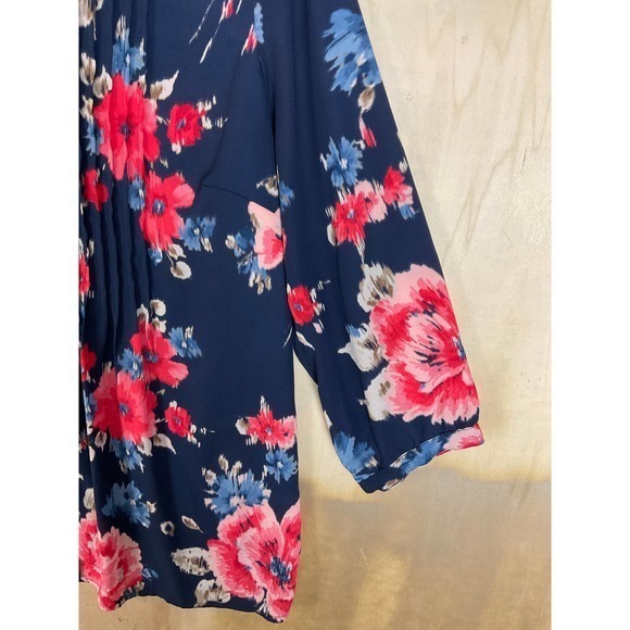 Charter Club Top Womens Medium‎ Floral Blouse - Picture 4 of 9